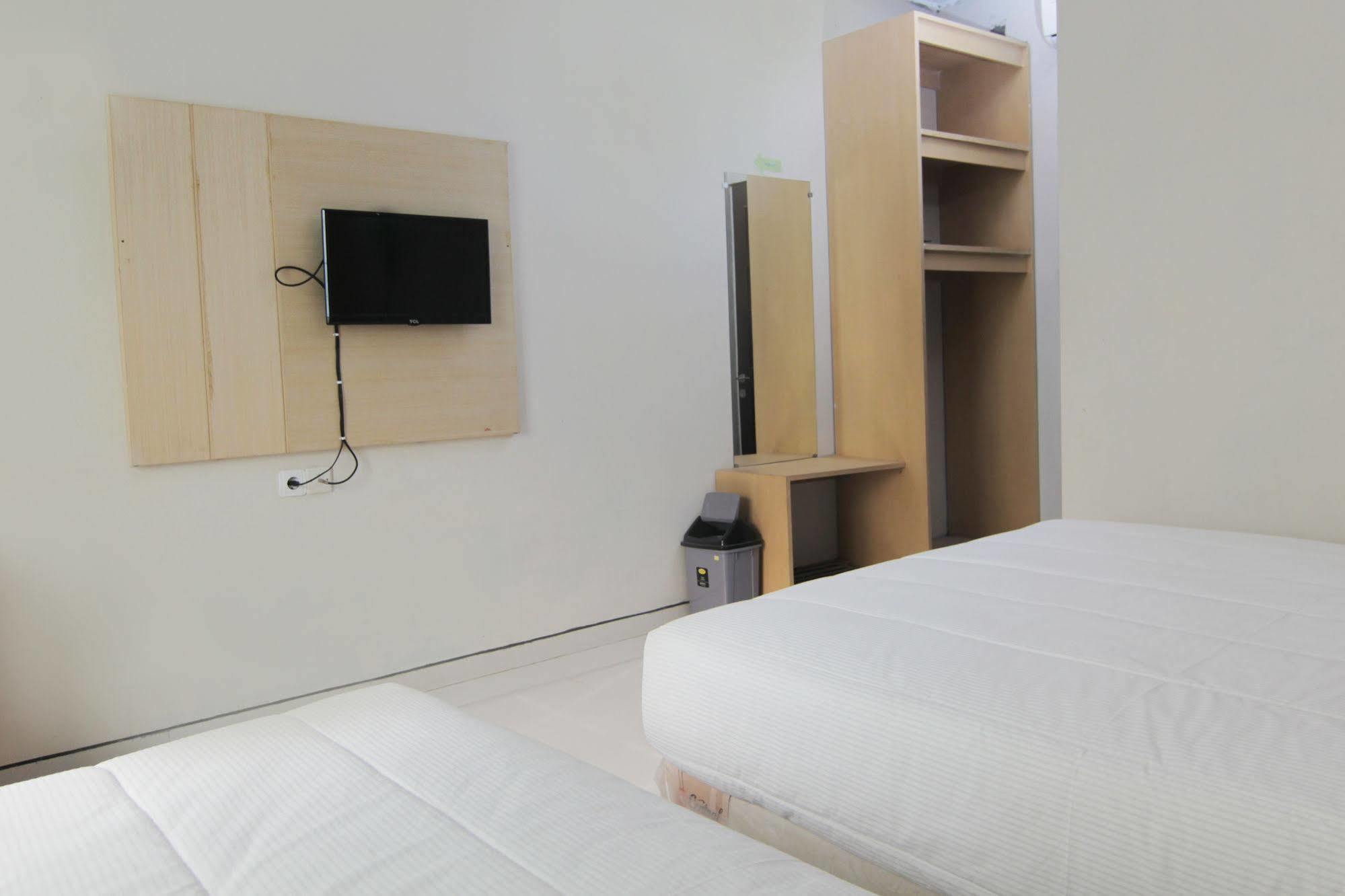 Grand Surya Hotel 2*