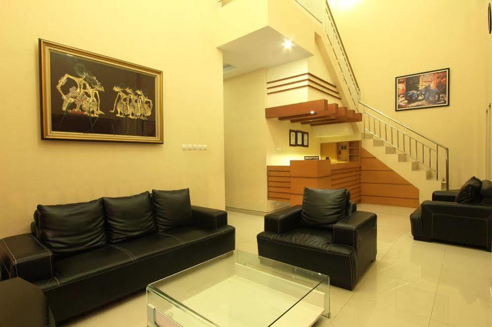 Grand Surya Hotel Yogyakarta